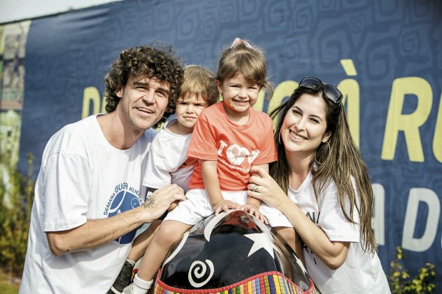 Com a mulher, Mariana, e os filhos, Maria Augusta e Luiz Felipe