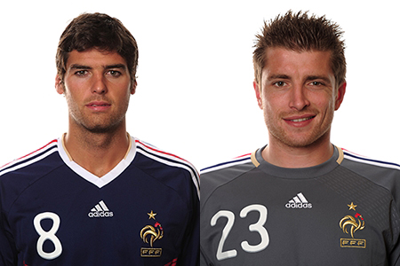 Tudo bem que a foto não favoreceu nenhum dos dois, mas Yoann Gourcuff e Cedric Carrasso, da França, estão, com certeza, entre os 5 mais da Copa