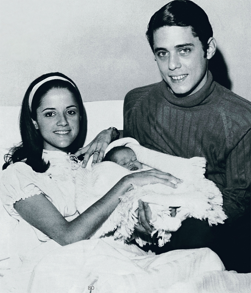 Chico Buarque e Marieta Severo com a primeira filha, Sylvia