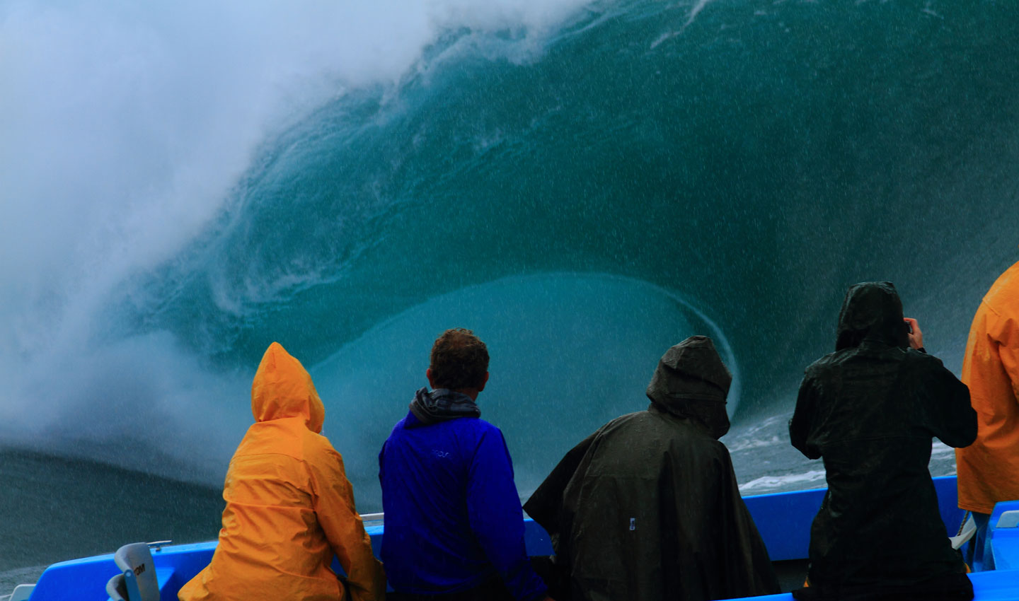 Swell histórico no Taití