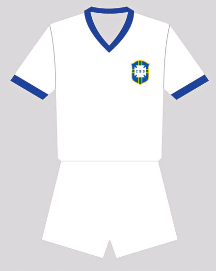 1945 ? O Brasil disputou o Sul-Americano com camisas e shorts brancos