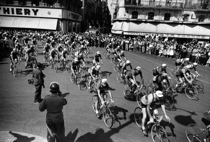 Revista LIFE cobre o Tour de France de 1953