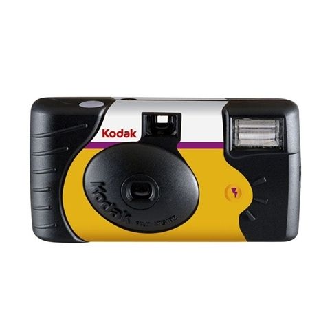 Câmera analógica Kodak Power Flash- Bem simples, aceita qualquer tipo de filme e é a cara dos anos 1990. É também de uso único