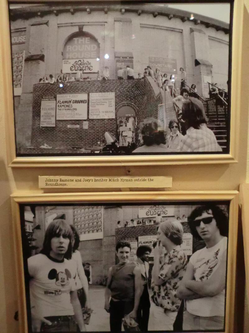 Acervo do Ramones Museum em Berlim