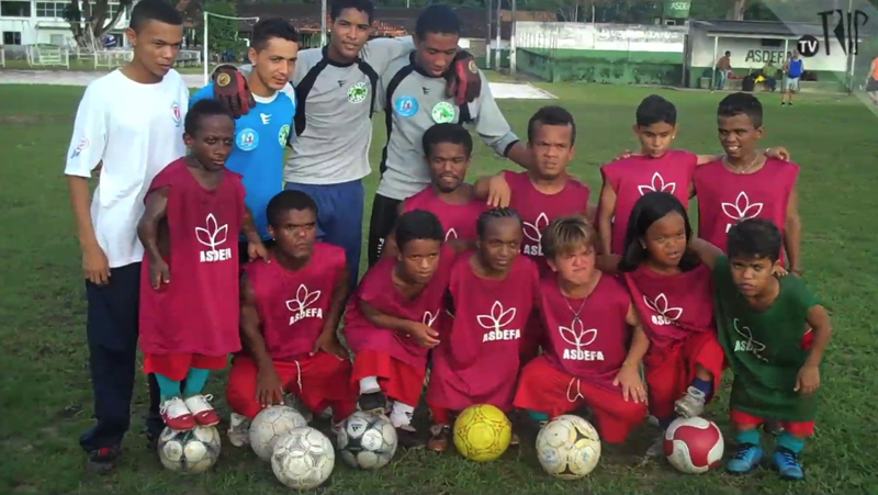 Futebol de anão