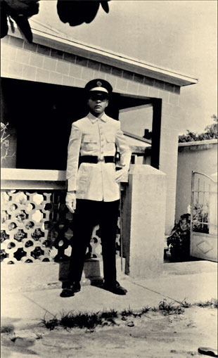 Antônio Carlos Gomes da Costa na época do Colégio Tiradentes da Polícia Militar de MG