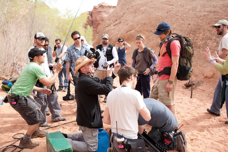Equipe de filmagem durante a produção de 127 Horas