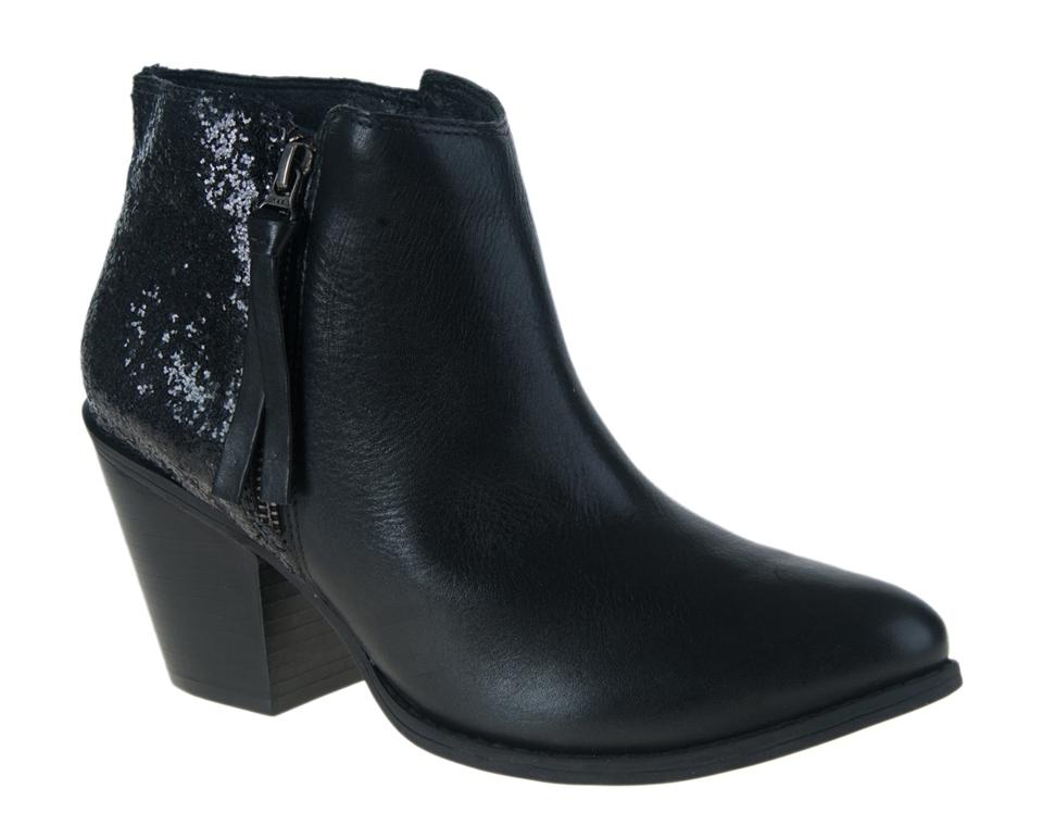 Bota C&A - R$ 199,90