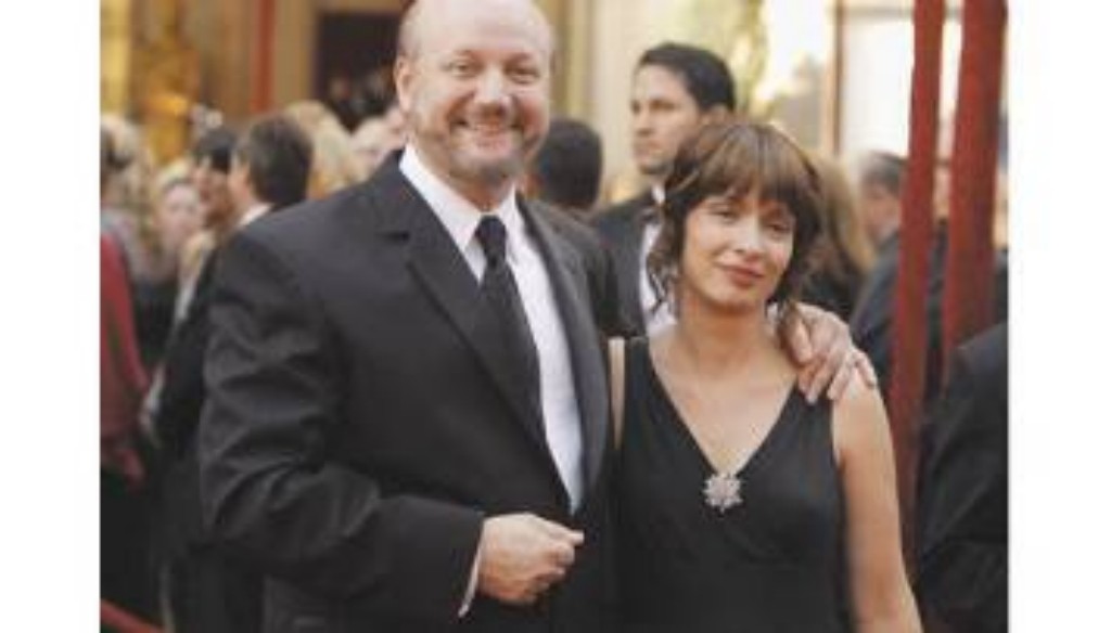 Campanella e Cecília em noite de Oscar, quando levaram o prêmio de Melhor filme de língua estrangeira por O segredo de seus olhos