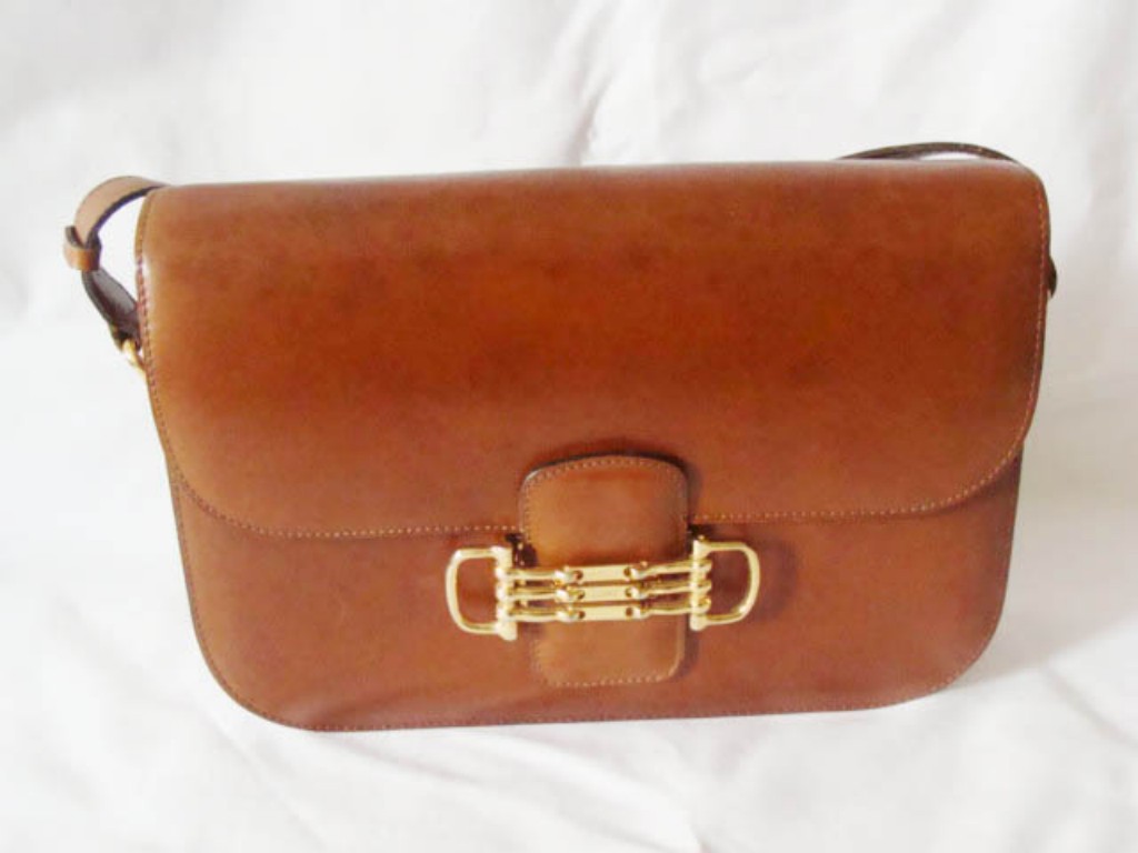 Celine Marrom - R$ 600