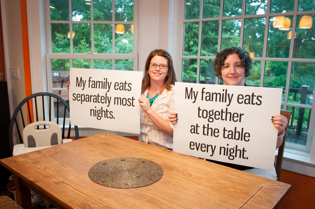 Minha família come separada na maioria das noites / Minha família come reunida à mesa todas as noites