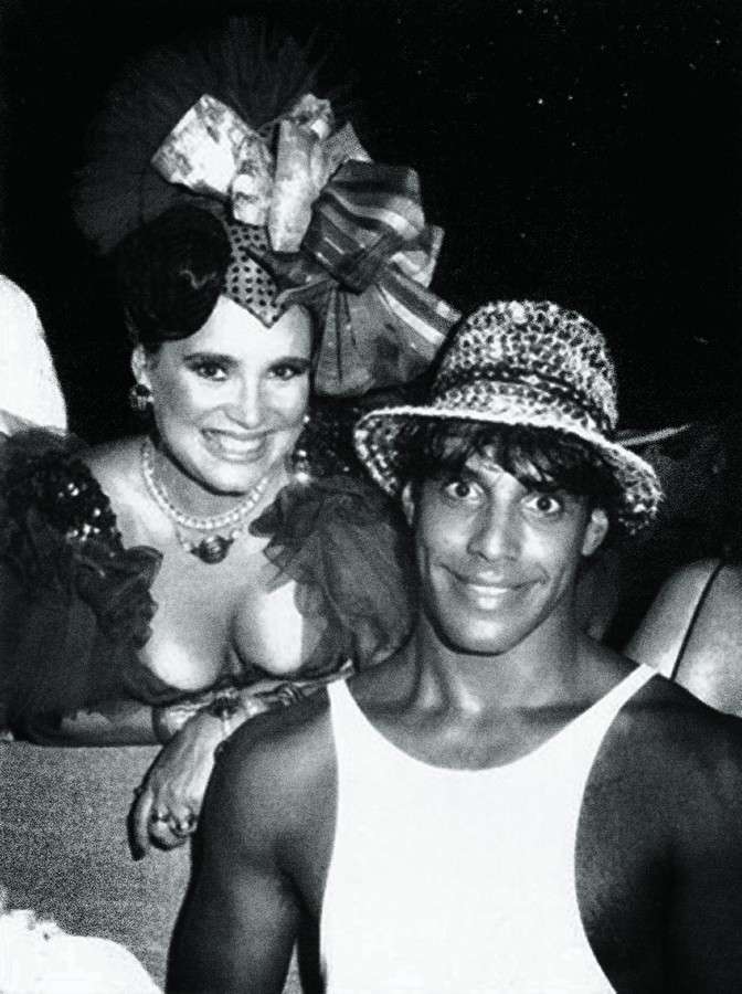com Regina Duarte no Carnaval de 1986, época de Roque Santeiro