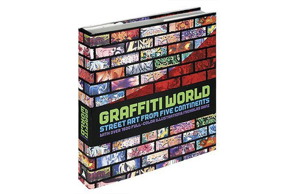 Assim não tem erro: grafite + livro = bom presente! Graffiti World, R$ 80 + frete