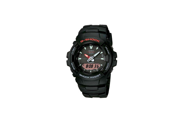 Pra não perder a hora da ceia, nem do encontro com você, um relógio é o presente perfeito. Pra ficar no estilo, recomendamos um G Shock de borracha. R$ 420 + frete