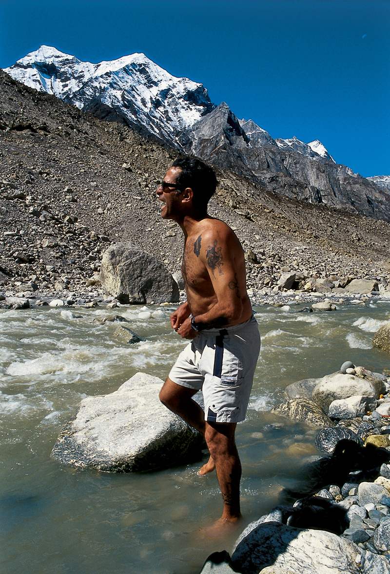 Nascente do rio Ganges, 2005