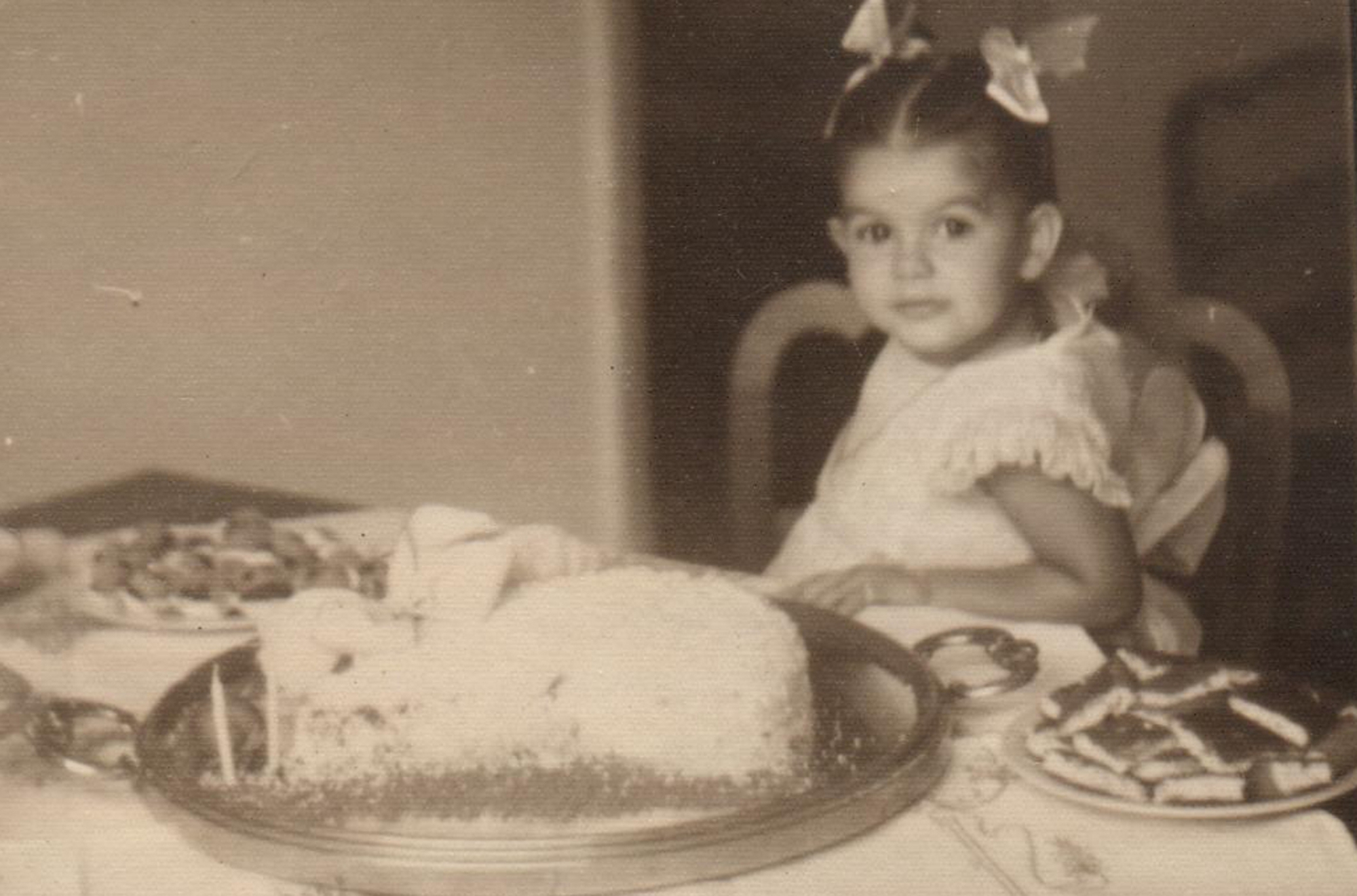 Joana  em1952, no aniversário de 2 anos