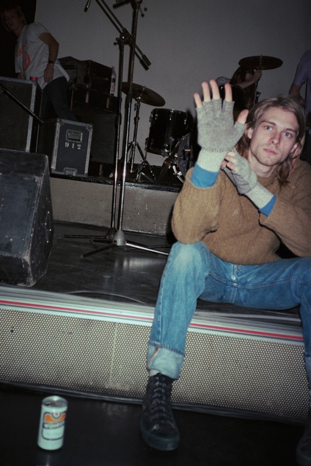 Experiencing Nirvana: Grunge in Europe, 1989