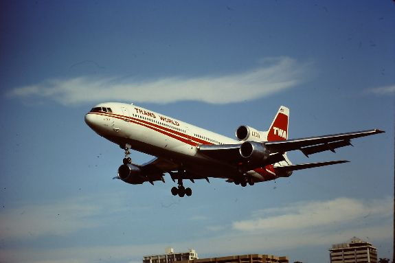 Lockheed L-1011