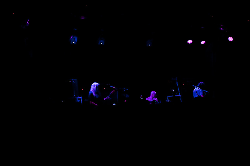 Dinosaur Jr. ontem (29) no Comitê Club, em São Paulo