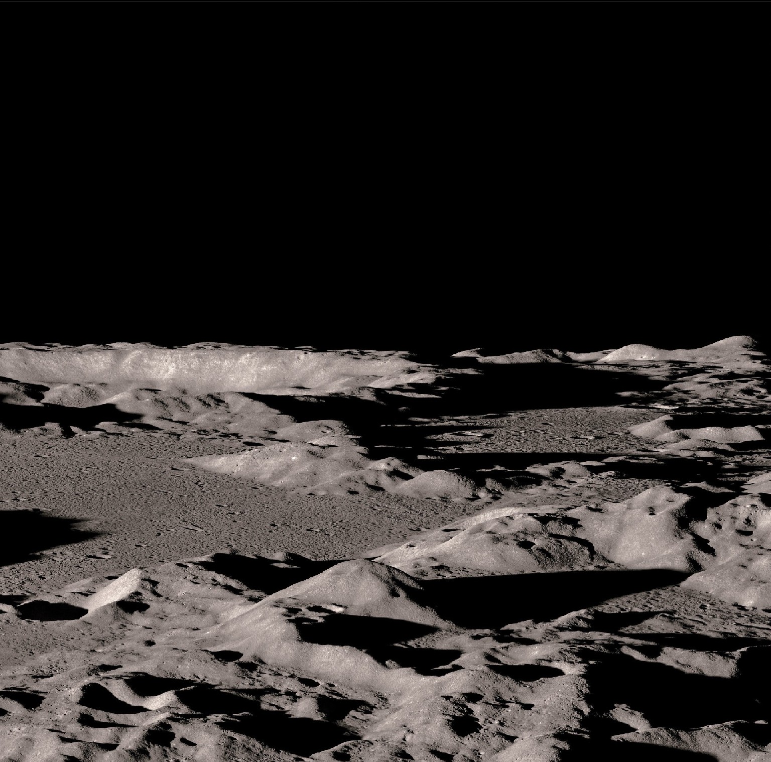 Planície lunar fotografada pela Reconnaissance Orbiter em 2009