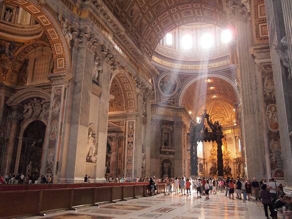 Uma tour de exploração no Musei Vaticani, Basílica de São Pedro e na Capela Sistina