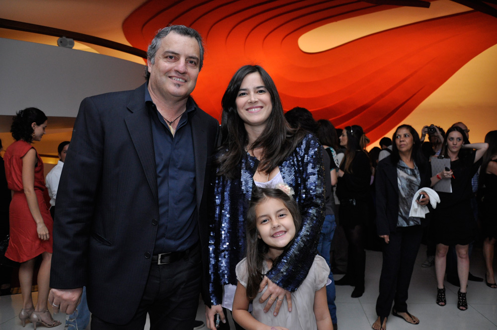 Paulo Lima, Jessica Desilva e sua filha Julia