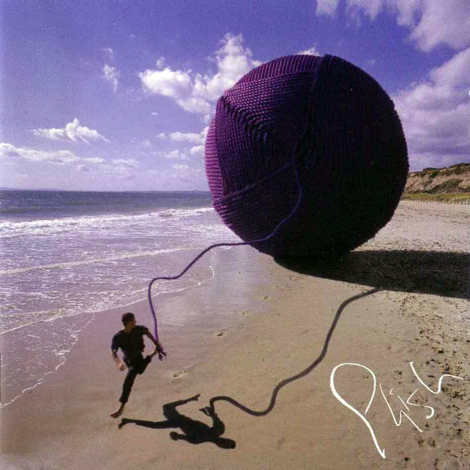 Phish - Slip Stitch and Pass: Gravado em Hamburgo (Alemanha) e lançado em 1997, esse é o segundo disco ao vivo da maior jam band do planeta. No tracklist, além de clássicos da banda de Trey Anastasio, o Phis traz ainda covers de ZZ Top ('Jesus Just Left Chicago') e Talking Heads ('Cities')