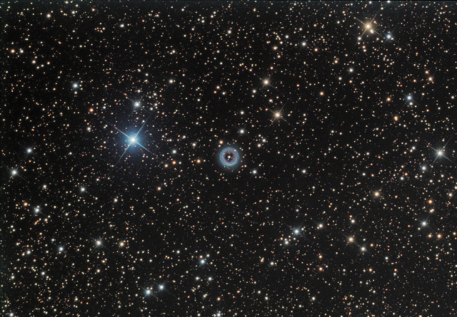 Categoria Espaço Profundo: Nebulosa planetária Shapley