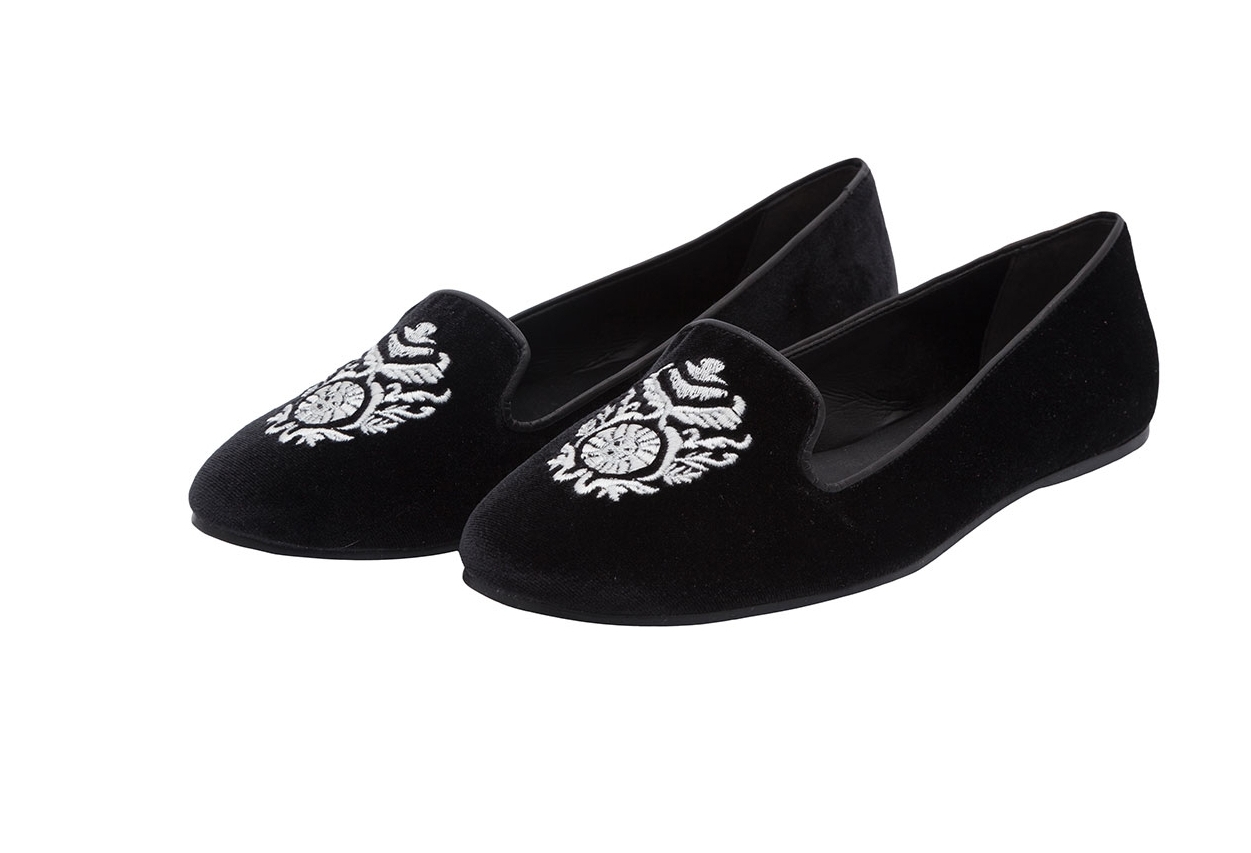 Slipper veludo bordado MARKET 33 - R$ 98