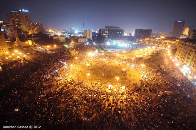 A Praça Tahir na noite do dia 20 de novembro