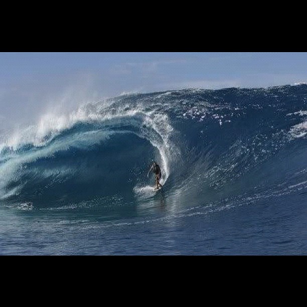 Teahupoo, Taiti (@mattahiti)