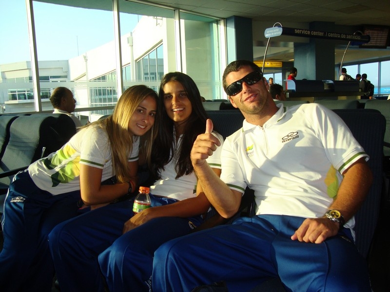 Camilla Ortenblad, eu e Marcelo Giardi, no aeroporto do Panamá