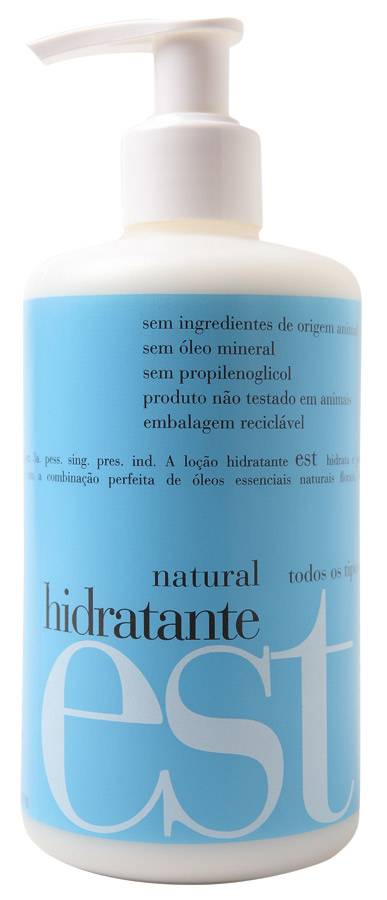 Óleo de macadâmia:  A est aproveita o inverno para lançar um hidratante natural para o corpo. Sem corantes, a loção aposta no óleo de macadâmia para deixar a pele perfumada e, claro, supermacia. Sem desculpas para um cotovelo ressecado, vamos combinar. Vai lá: 0800-7722998