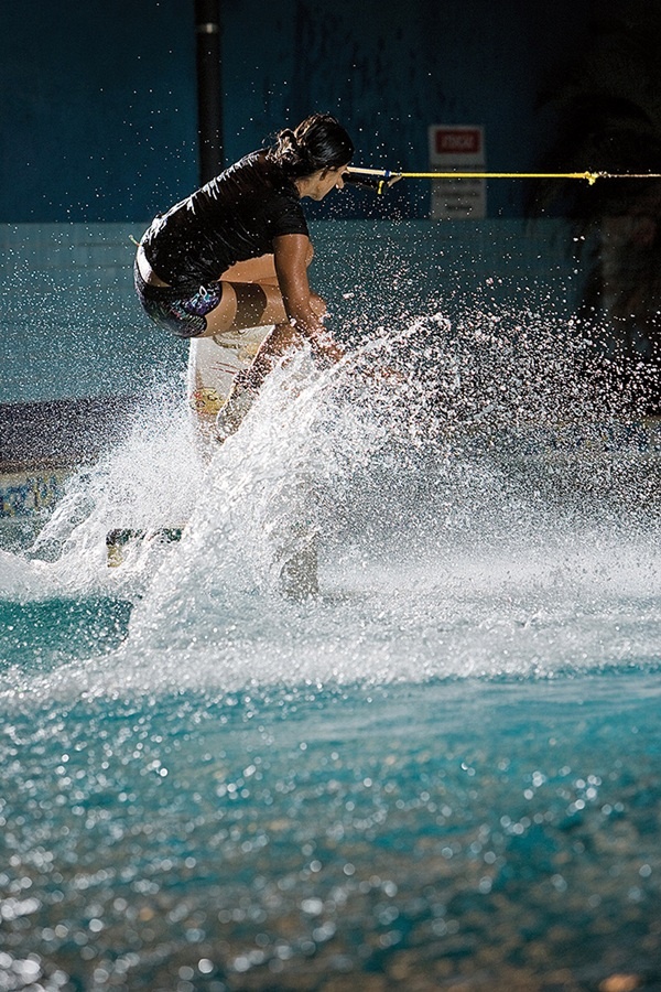 22h: “Praticar wake para mim é mais do que profissão, é diversão. Na piscina também vale!