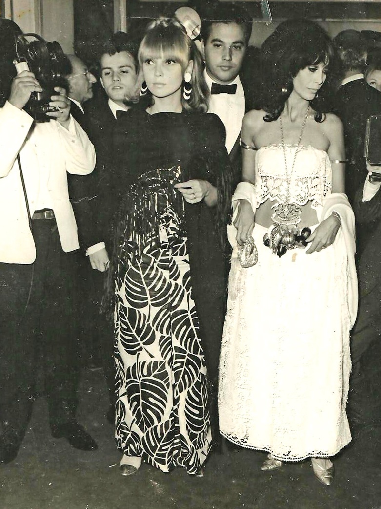 Em 1966, no Festival de Cannes, com o amigo Arthur Bezerra de Melo e a atriz Isabella, quando Menino de Engenho participou da mostra paralela