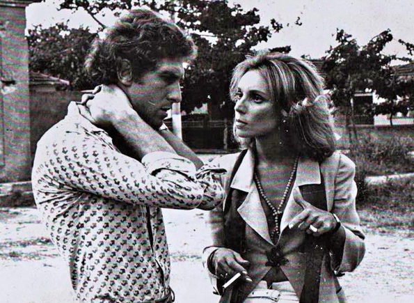 Com o ator Reynaldo Gonzaga em Os Noivos, de 1979
