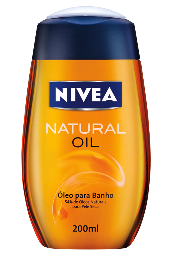 Banho de espuma: “Nunca tinha usado este óleo para banho da Nivea e adorei. Ele é bem diferente, faz uma espuminha e a pele fica muito macia”