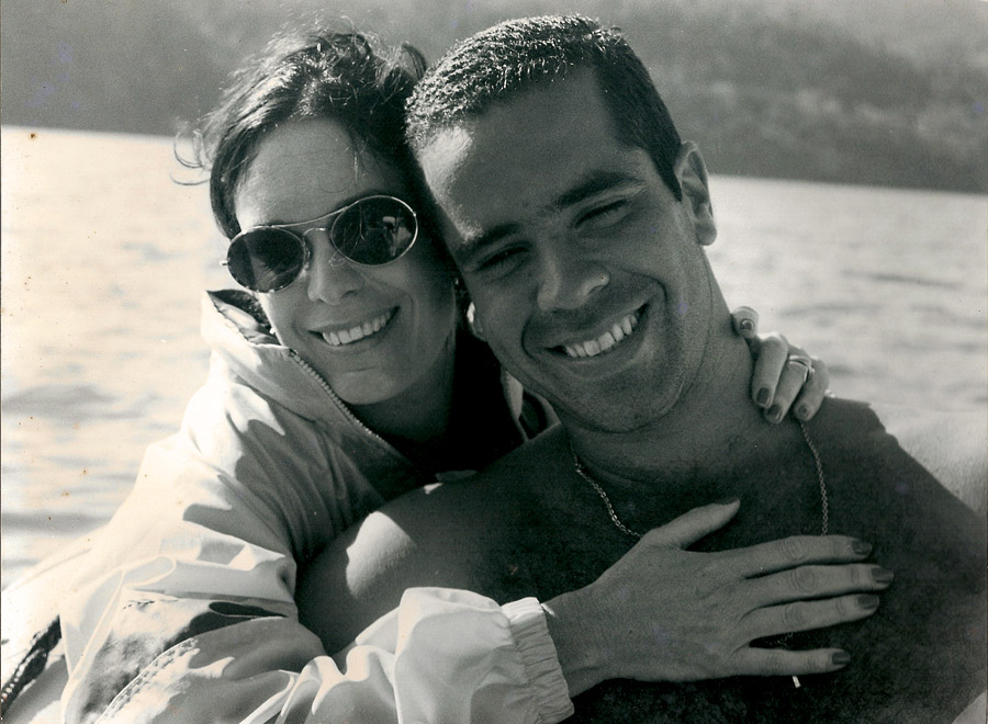 Em 2006, Mary e seu filho Pedro, em  Paraty, onde a família tem casa há 30 anos