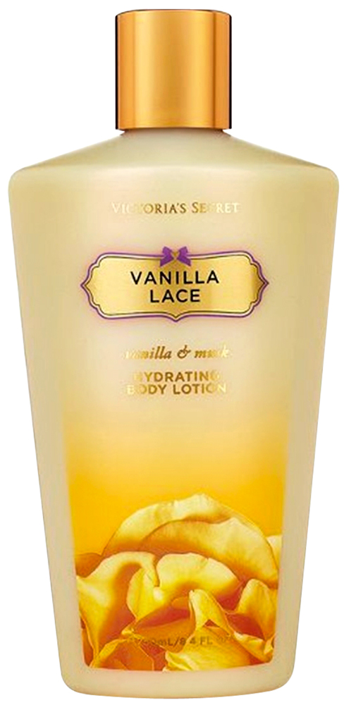 Pele macia - “Adoro passar creme. Este Vanilla Lace, da Victoria’s Secret, deixa uma sensação gostosa no corpo. Passo o tempo todo”
