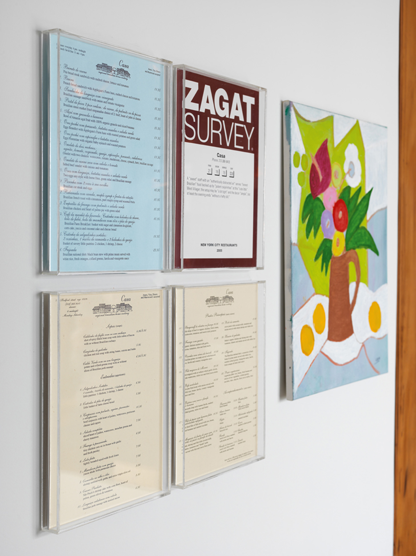Troféu: Cardápios e pontuação no Ranking Zagat do Casa, restaurante em que Fabio é sócio em Nova York, ganharam destaque na caixa de acrílico