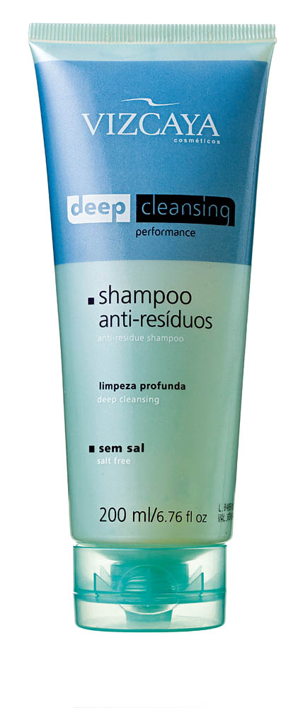 2. Shampoo Deep Cleansing, R$ 16:  o filtro solar presente  na fórmula previne  o ressecamento. Vizcaya 0800-7017237