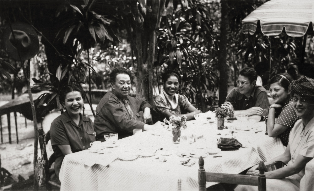 Diego Rivera e amigos em 1945