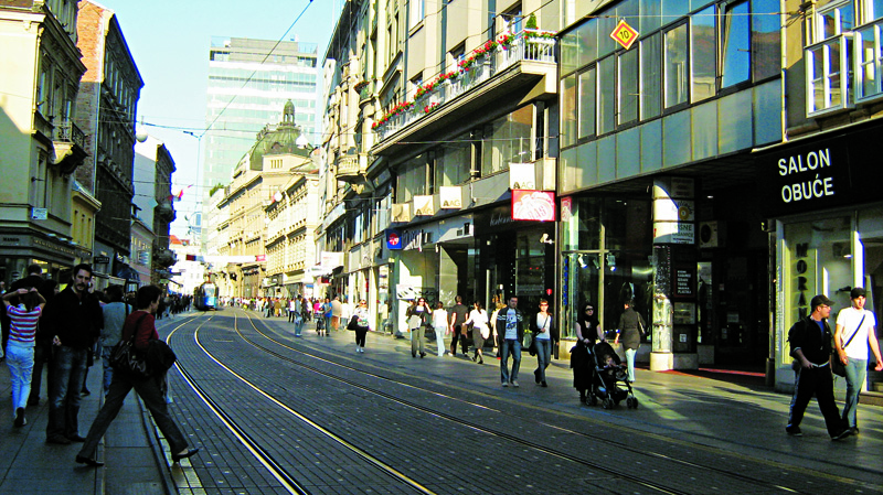 Movimento da Ilica, rua mais longa de Zagreb