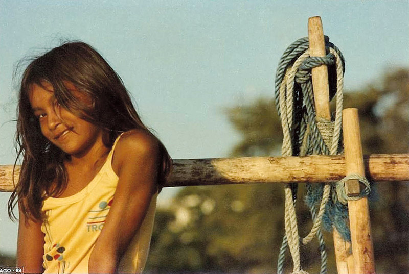 Dira, aos 9 anos, de férias em Fortaleza