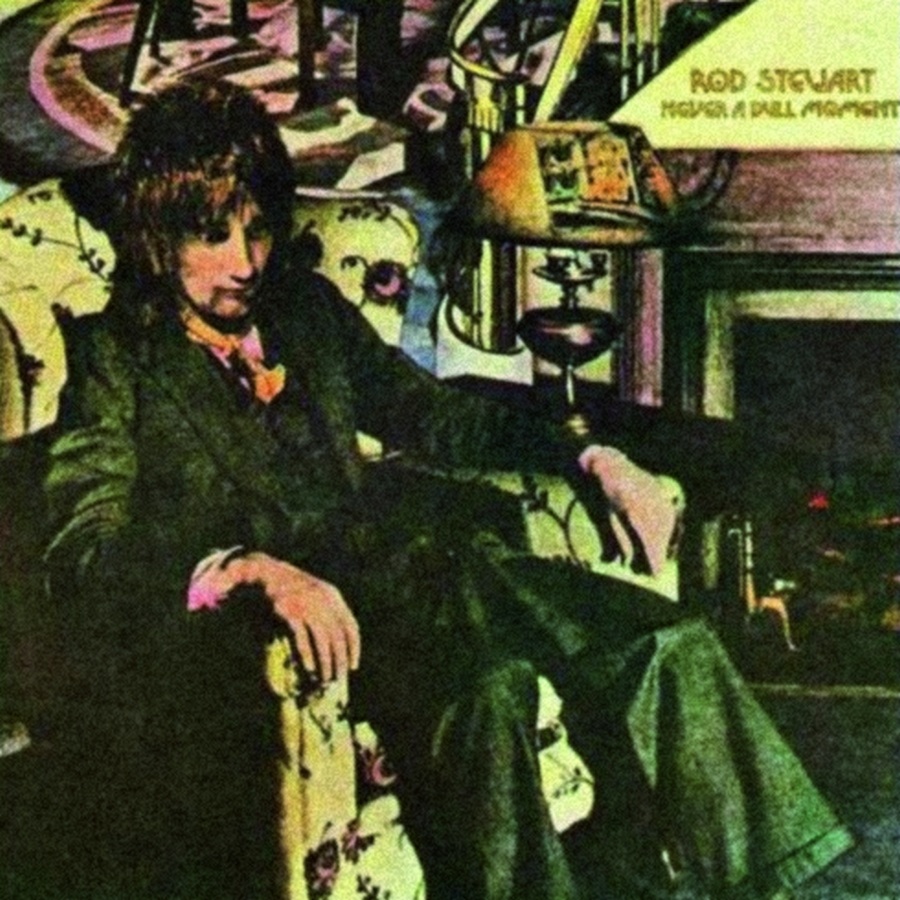 13 Com covers de Jimi Hendrix, Bob Dylan e Etta James, Never a Dull Moment de 1972 deixa para trás a melhor, e mais crua, fase de Rod Stewart