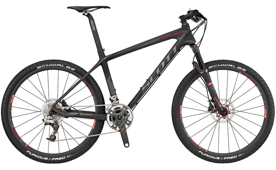 Scott Scale 899, R$ 37.999,99  A bike de competição profissional usa os componentes mais leves do mercado e pesa apenas 7,48 kg - scott.com.br