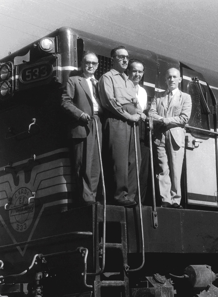 na ferrovia Vitória-Minas, em 1956