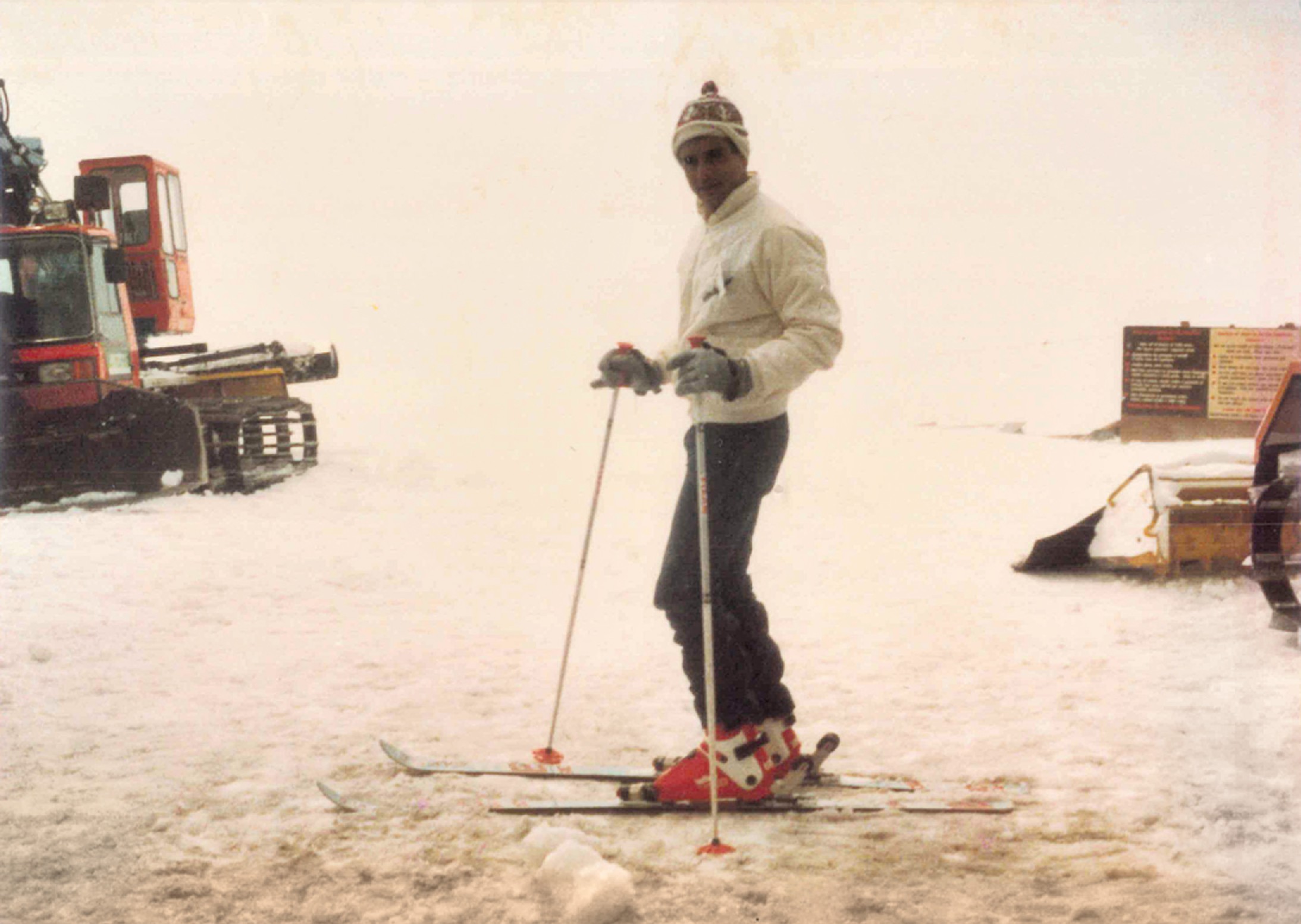 esquiando em Zermatt na Suíça (1982)