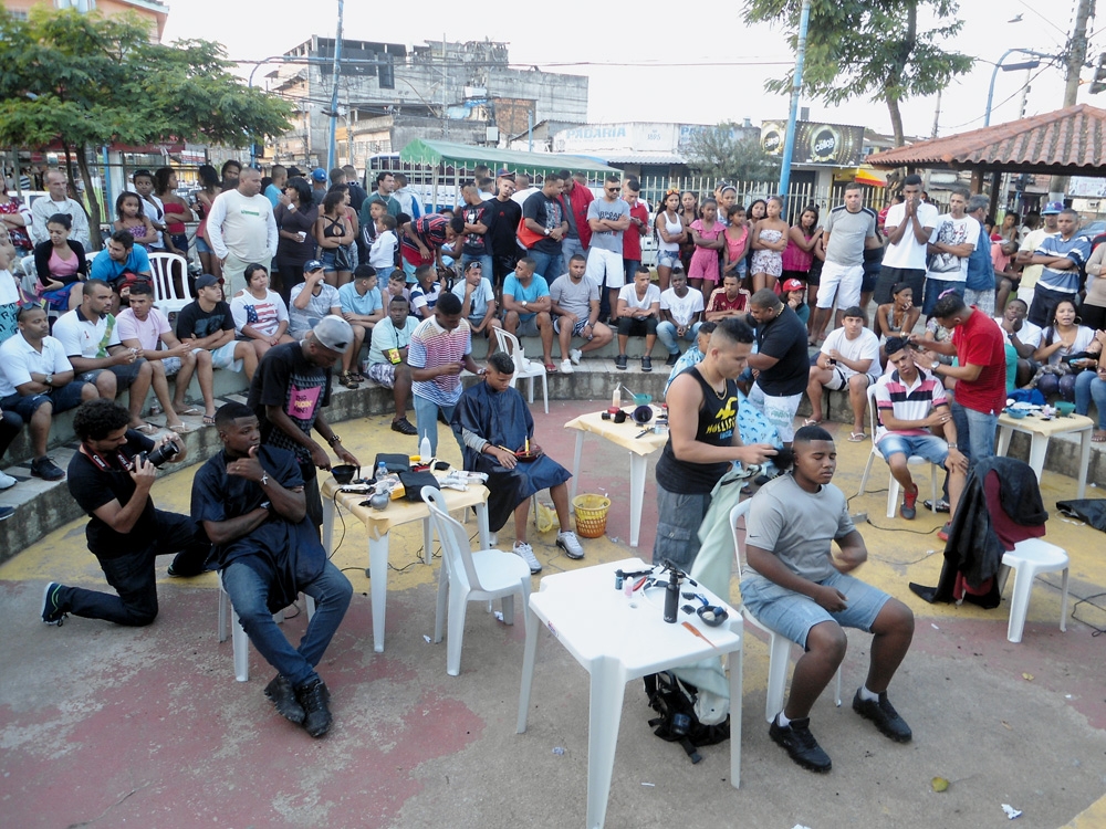 Batalha de barbeiros em São Gonçalo (RJ)