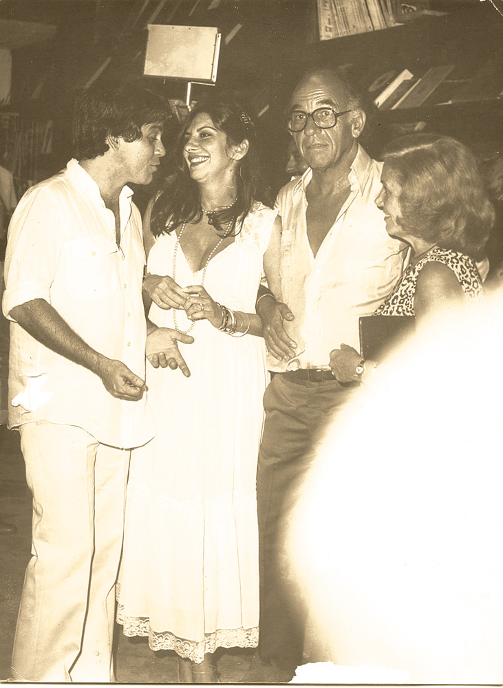 Nelson em 1978, com os pais Nelson e Xixa e e a atriz Marília Pêra, então sua esposa
